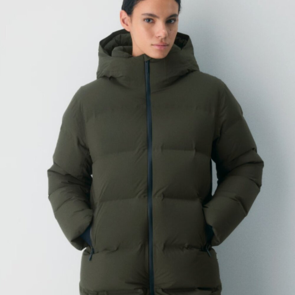 Aritzia Super Puff Original - Flint Green